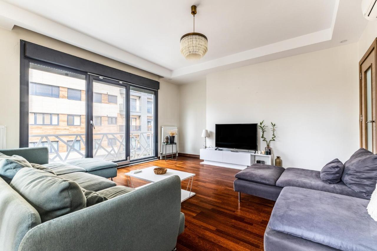 Spacious Flat Near Bagdat Avenue In Suadiye Apartamento Istambul Exterior foto