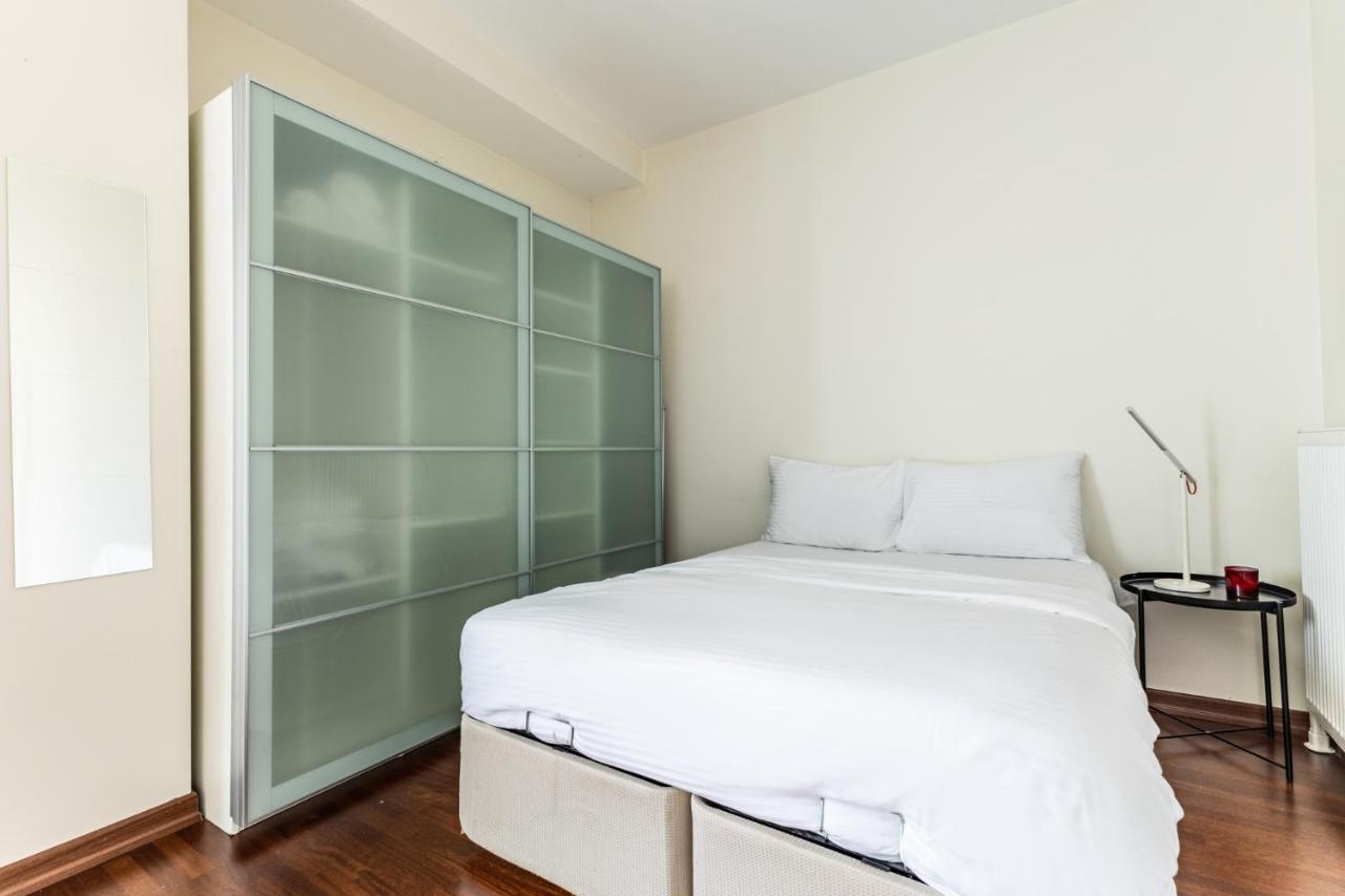 Spacious Flat Near Bagdat Avenue In Suadiye Apartamento Istambul Exterior foto